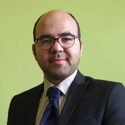 علیرضا مقربی